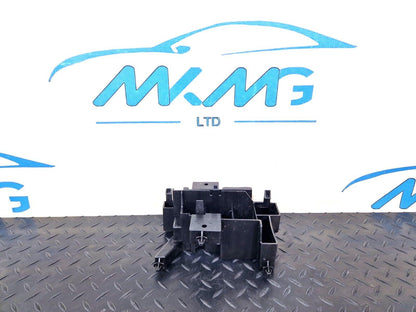 18-ON MERCEDES BENZ SPRINTER W907 GENUINE TRIM A9105450900