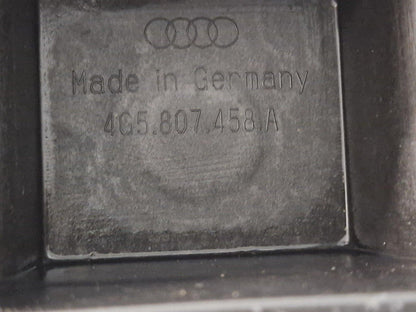 12-18 AUDI A6 C7 GENUINE REAR BUMPER CENTRE MOUNT SUPPORT BRACKET 4G5807458A