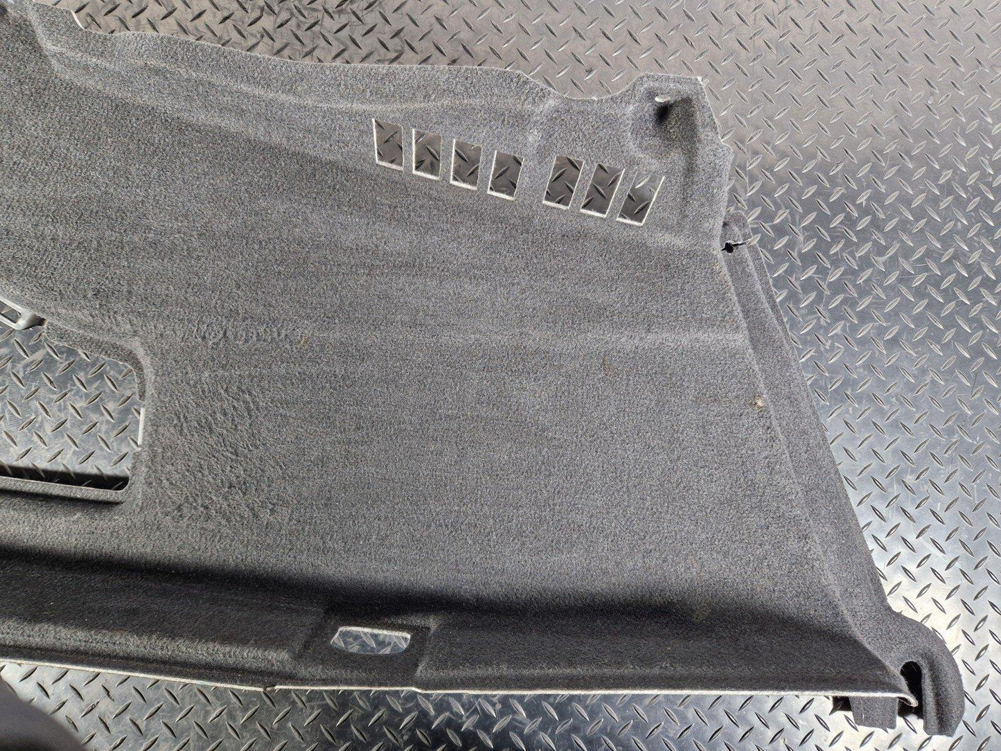 12-18 AUDI A6 C7 REAR LEFT SIDE BOOT PANEL COVER 4G5863887D