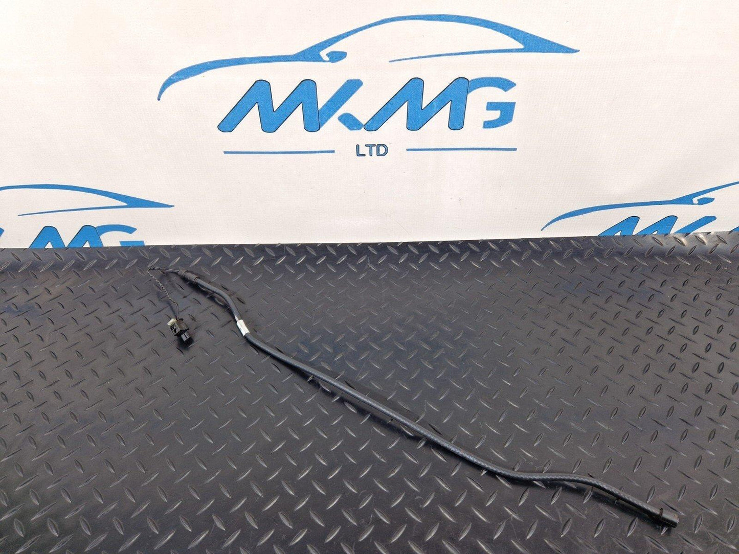 19-ON MERCEDES BENZ B CLASS W247 REAR TAILGATE BOOT SENSOR A2139052503