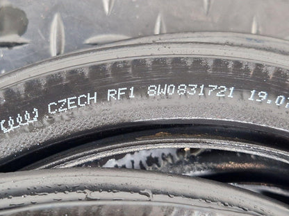 16-19 AUDI A4 AVANT B9 3.0 S-LINE GENUINE LEFT SIDE DOOR RUBBER SEAL 8W9833721