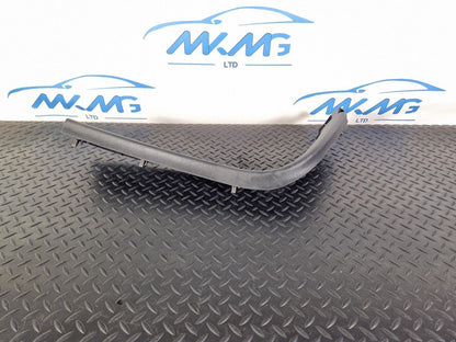 12-18 MERCEDES BENZ B-CLASS W246 REAR TAILGATE WINDSCREEN UPPER TRIM A2467400271