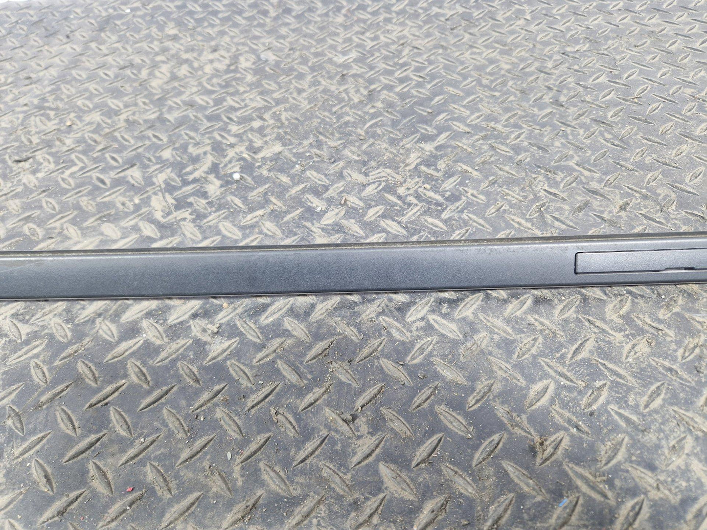 BMW 1 Series F40 Roof Railing Moulding Trim Genuine 7453951 7461830