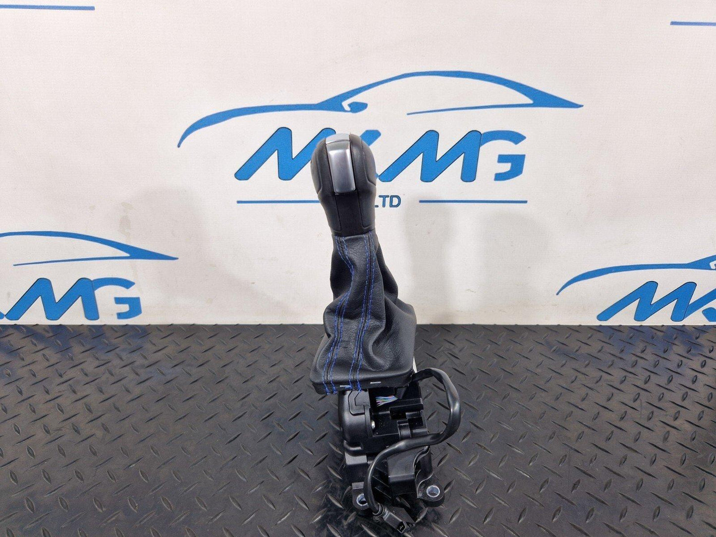 17-20 VW GOLF MK7.5 GEAR SELECTOR MECHANISM SHIFTER WITH KNOB 5QE713025AF