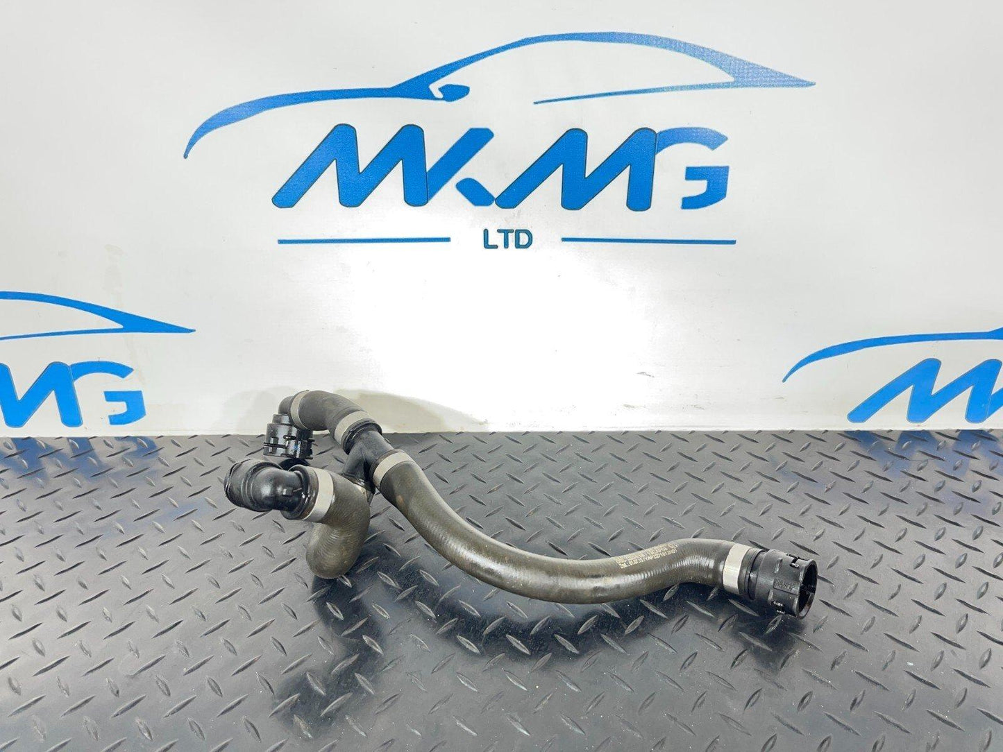14-21 MERCEDES BENZ C350e W205 GENUINE WATER COOLANT HOSE PIPE A2055013291