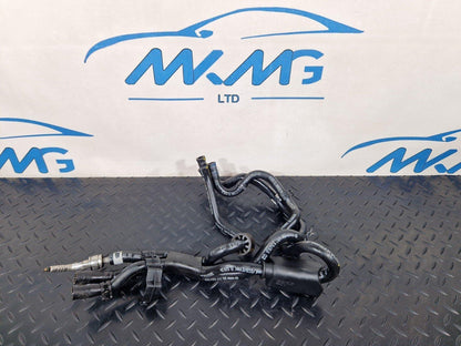 16-19 AUDI A4 B9 GENUINE FUEL PIPES LINES TUBES 8W0201729 04L201056
