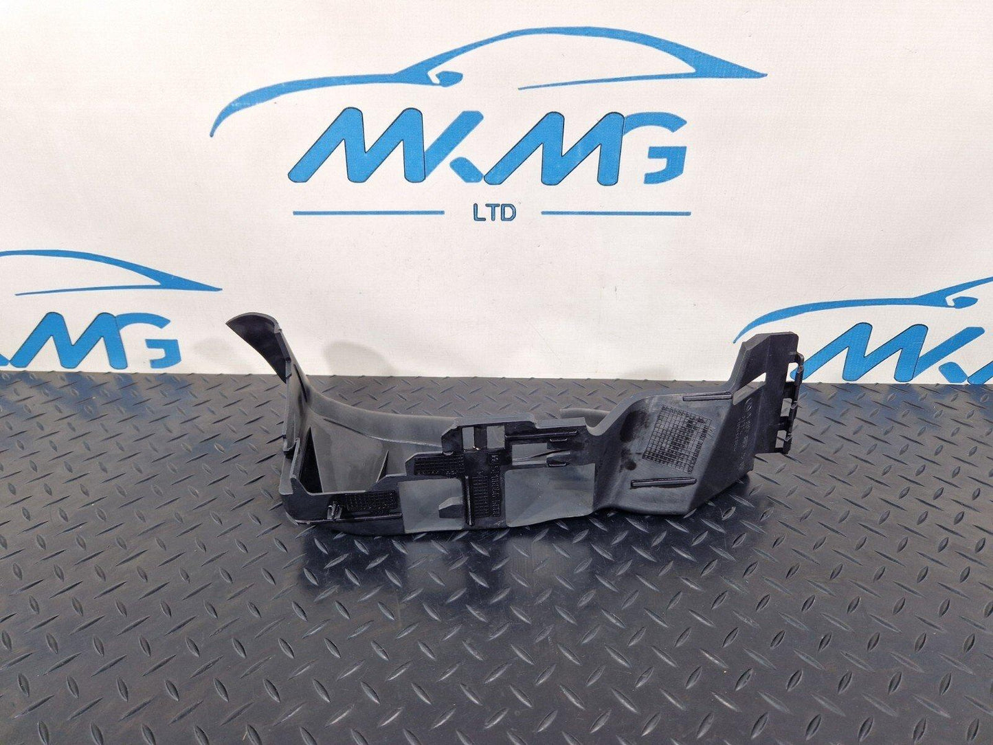 18ON MERCEDES BENZ SPRINTER W907 RIGHT SIDE MOUNTING CONSOLE BRACKET A9078802500