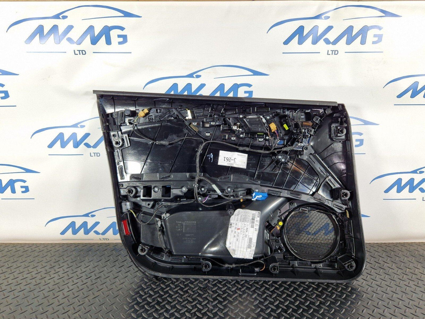 16-19 AUDI A4 B9 S-LINE FRONT RIGHT INTERIOR DOOR PANEL CARD 8W0867134