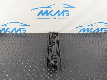16-22 BMW X1 F48 SIDE SKIRT MOUNTING BRACKET CENTRE MIDDLE RIGHT SIDE 7332329