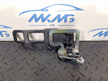 14-20 MERCEDES BENZ GLA X156 REAR BACKREST RETAINING LEFT BRACKET A1569208100