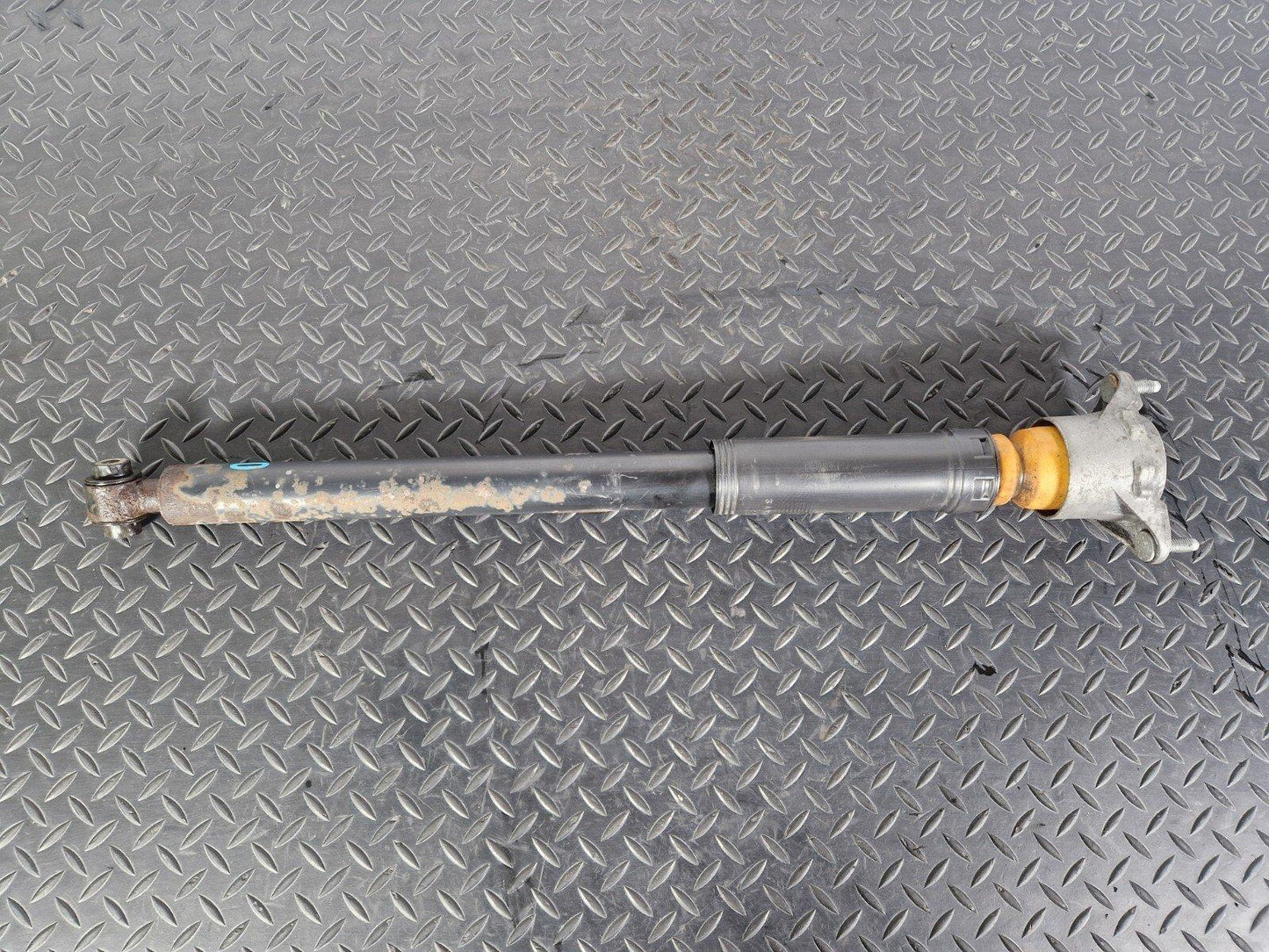 14-20 MERCEDES BENZ GLA  X156 REAR SHOCK ABSORBER FITS LEFT & RIGHT A2043260598