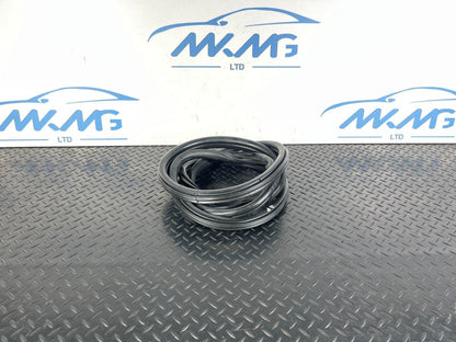 16-22 BMW X1 F48 GASKET SEAL RUBBER REAR DOOR DRIVER SIDE 7349665