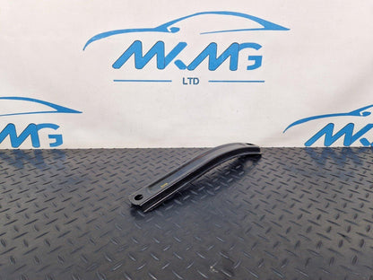 14-21 MERCEDES BENZ C220d W205 FRONT AXLE CARRIER BRACING BRACKET A2056282000