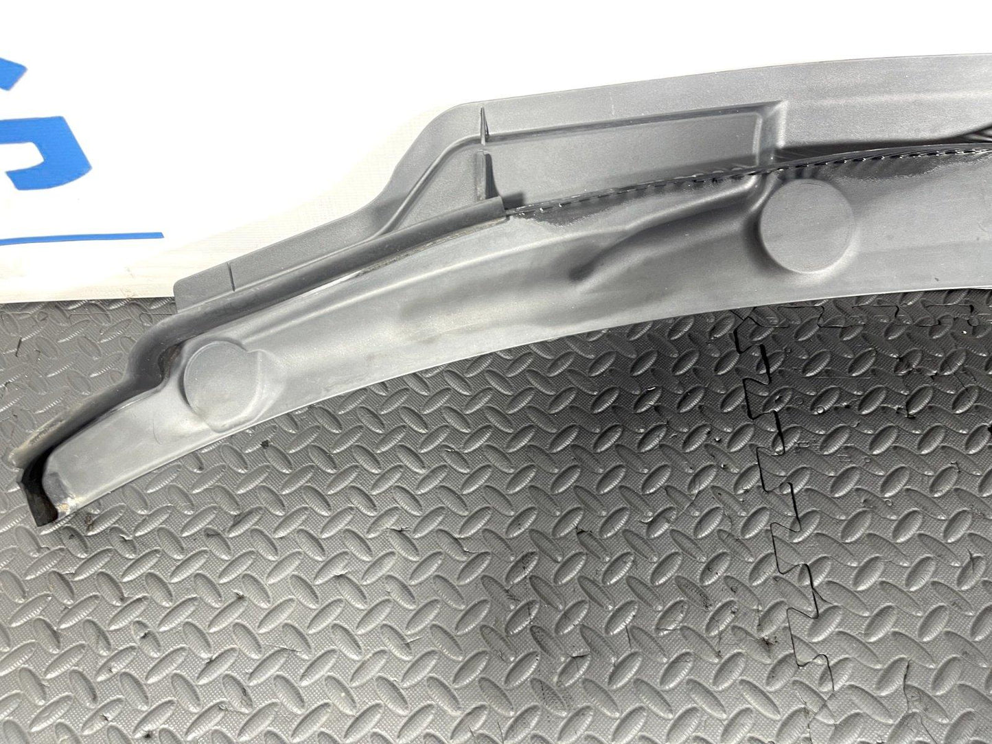 14-21 BMW 2 SERIES GRAN TOURER F45 F46 FRONT WINDSCREEN SCUTTLE PANEL 7305485