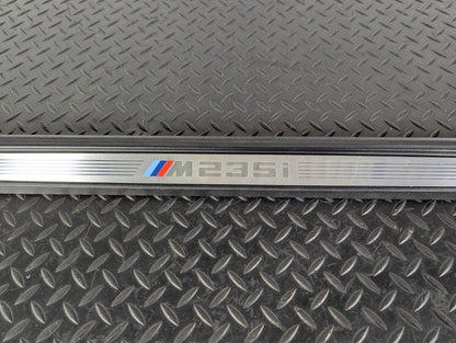 BMW 2 SERIES F22 M SPORT GENUINE DOOR SILL KICK PLATE FITS LEFT & RIGHT 8059061
