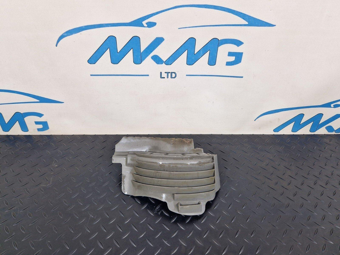10-18 AUDI A7 4G S-LINE REAR LEFT SPRING RUBBER COVER GUARD 8R0511539C
