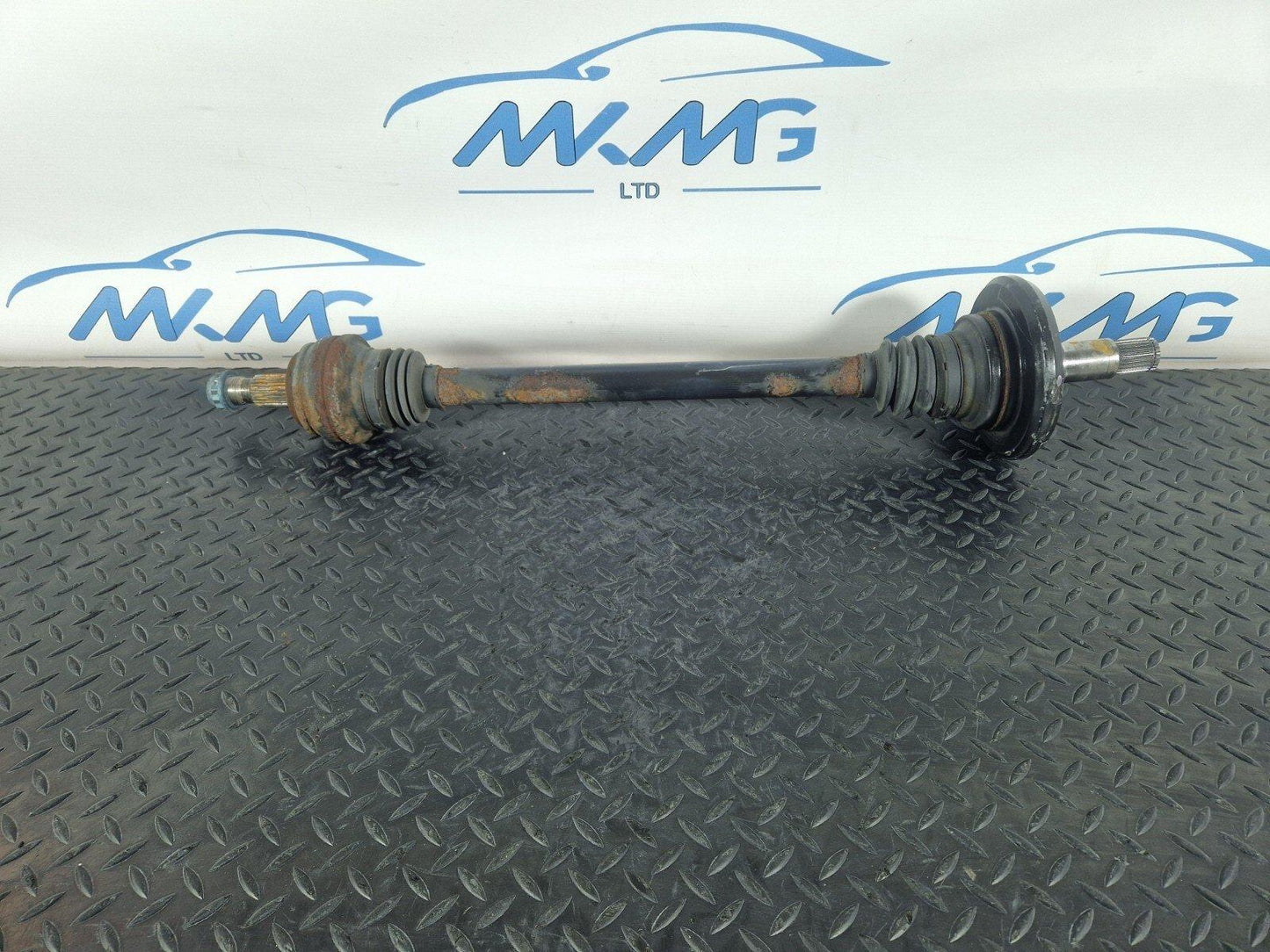 14-21 MERCEDES BENZ C200d W205 OEM REAR DRIVESHAFT FITS LEFT & RIGHT A2203570191