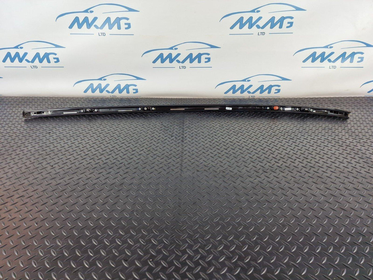 14-20 MERCEDES BENZ GLA 200 X156 LEFT PASSENGER SIDE N/S ROOF RAIL A1568900393