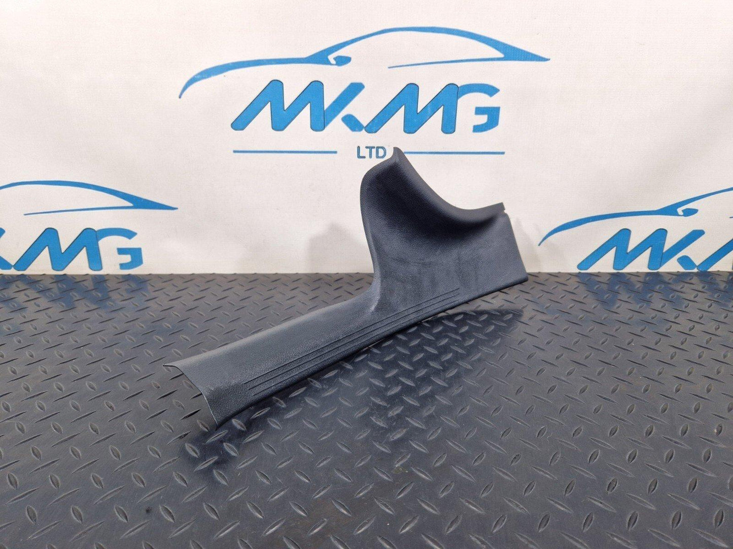 14-21 MERCEDES BENZ C200d W205 REAR LEFT SIDE INNER SILL COVER PANEL A2056860136
