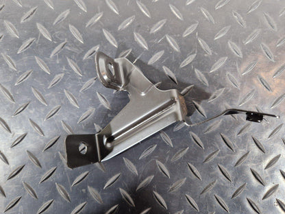 19-ON MERCEDES CLA C118 BOOT TRUNK FLOOR COMPARTMENT HOLDER BRACKET A1776801903