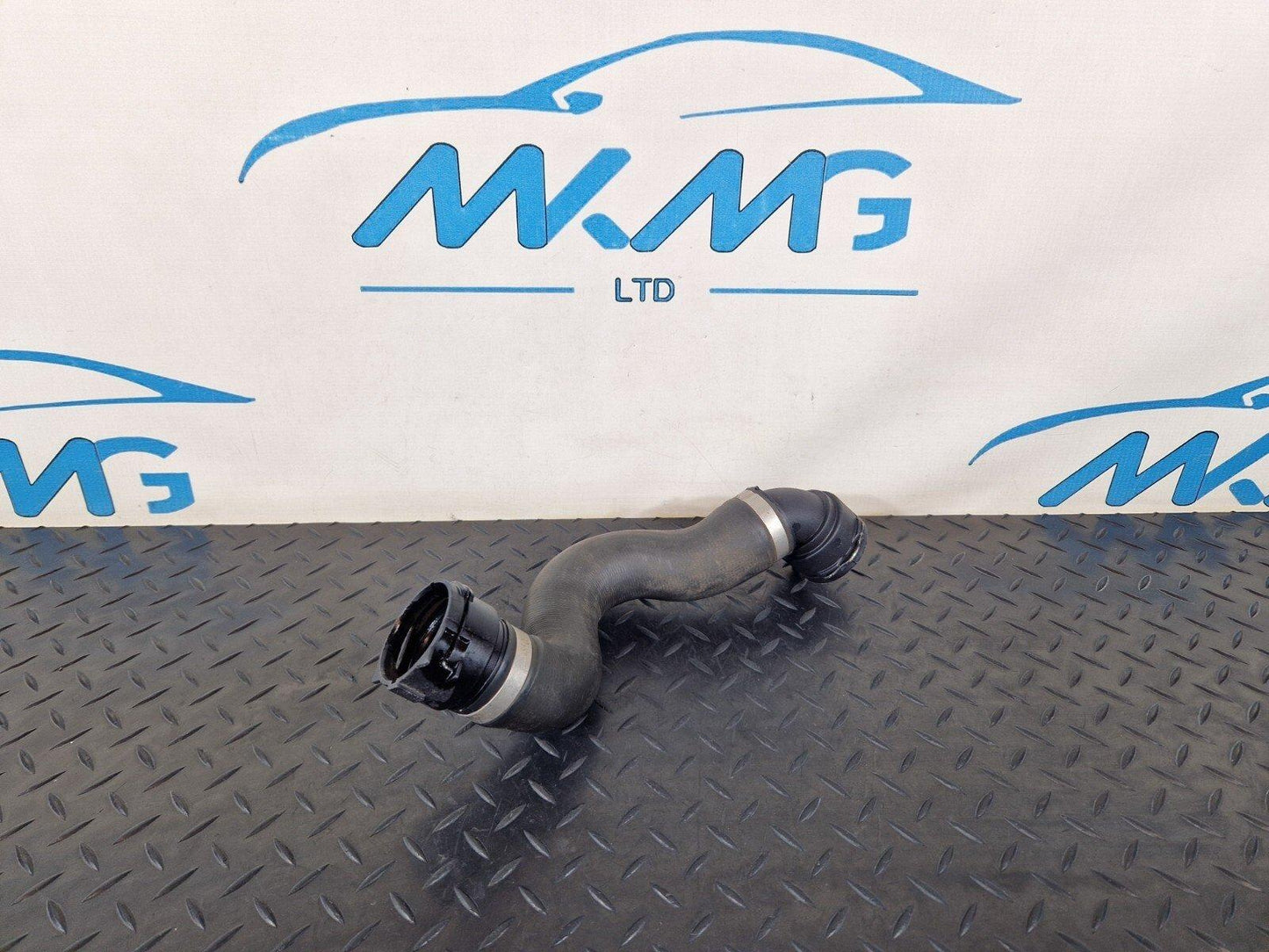 14-21 MERCEDES BENZ W205 RADIATOR COOLANT HOSE PIPE A2055010182