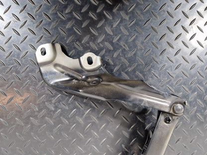 12-18 AUDI A6 C7 FRONT HOOD BONNET DRIVER RIGHT SIDE HINGE 4G8823302E