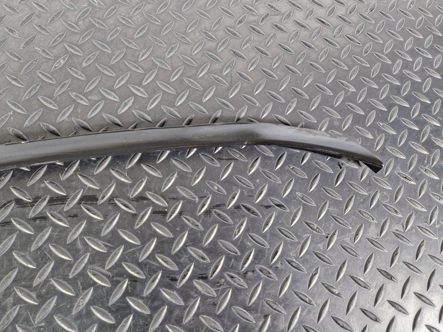 10-15 AUDI Q7 4L GENUINE OEM WINDSCREEN SIDE TRIM 4L0854327