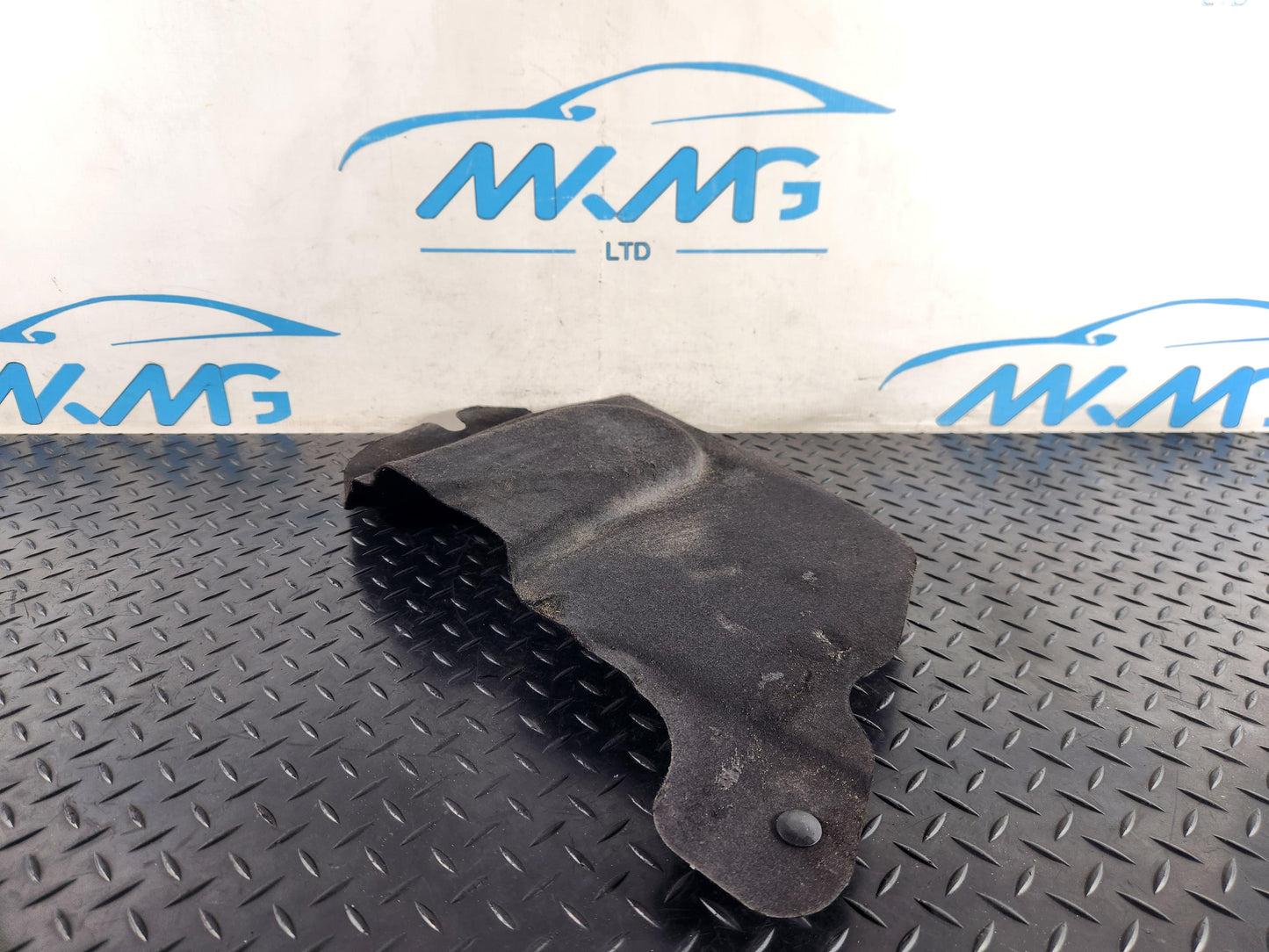 Range Rover Evoque L551 2.0 Diesel Engine Block Insulator Damaged M8D26J020AC