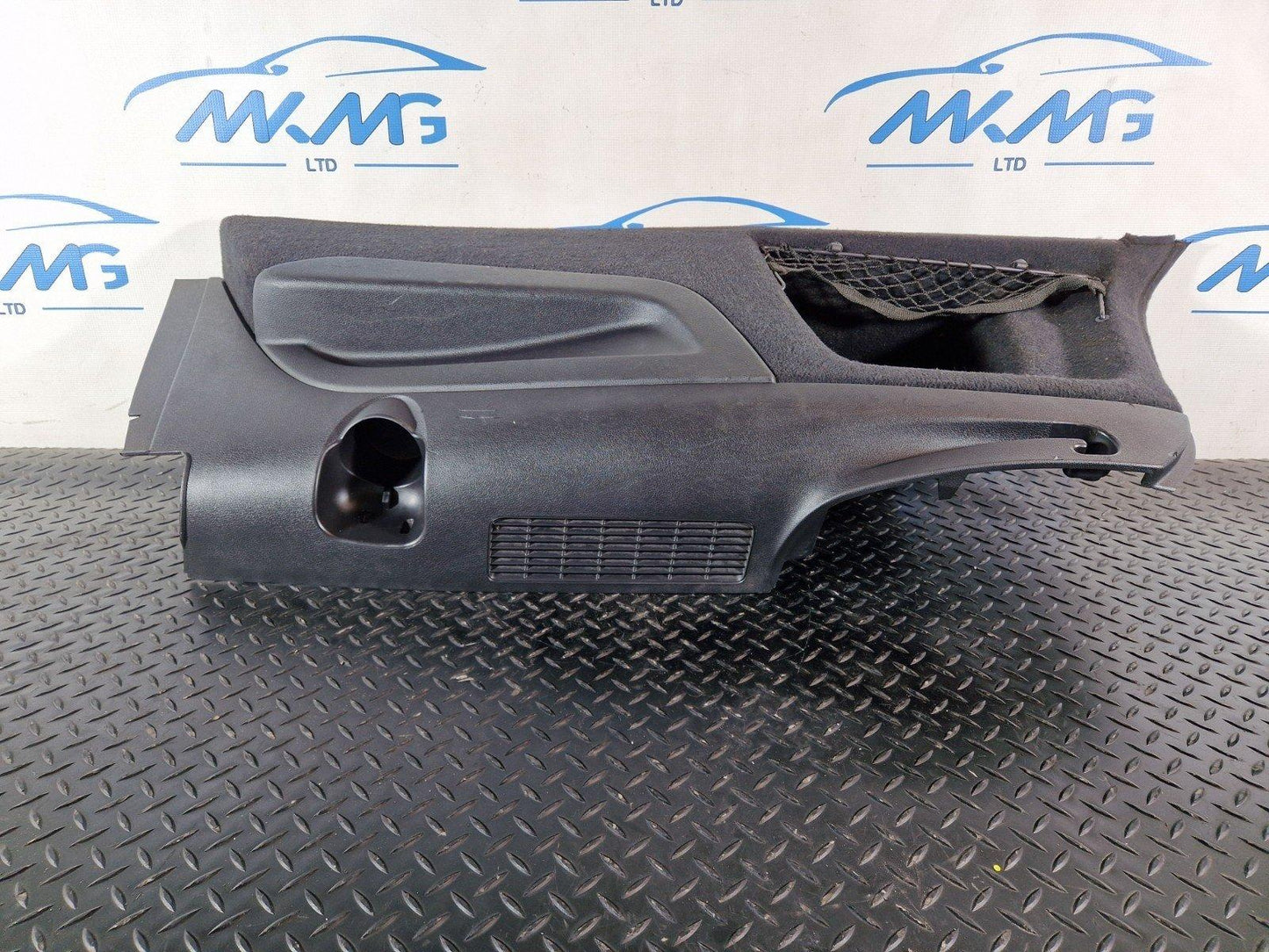 10-15 AUDI Q7 4L  LEFT PASSENGER SIDE BOOT FLOOR TOOLBOX TRIM PANEL 4L0863879
