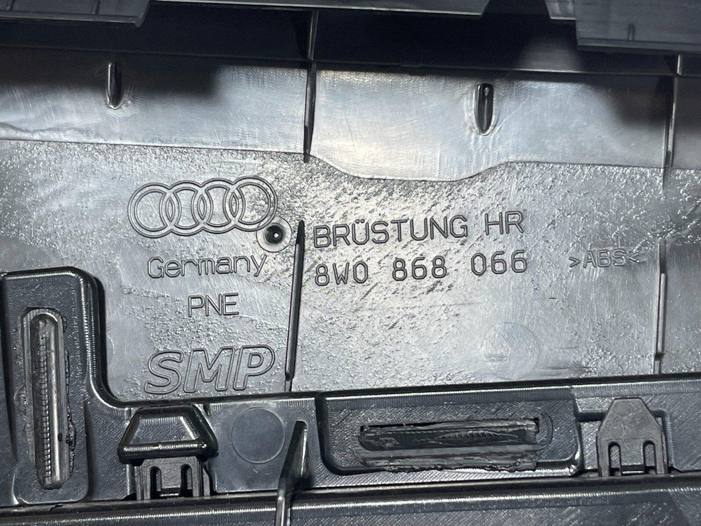 16-19 AUDI A4 B9 ESTATE GENUINE REAR RIGHT DRIVER SIDE DOOR PANEL IN BLACK