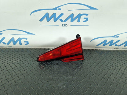 16-19 AUDI A4 B9 GENUINE REAR RIGHT O/S/R INNER TAILGATE LIGHT 8W5945076A