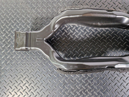 15-18 AUDI A7 4G CENTRE REAR VENTS AIR DUCTING CHANNEL 4G0857039