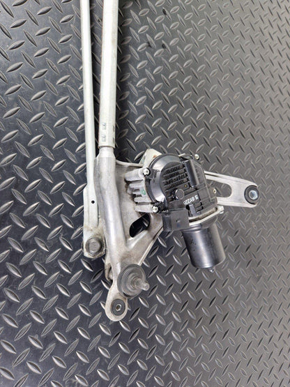 16-24 AUDI A5 F5 COUPE GENUINE FRONT WIPER MOTOR WITH LINKAGE 8W6955023C