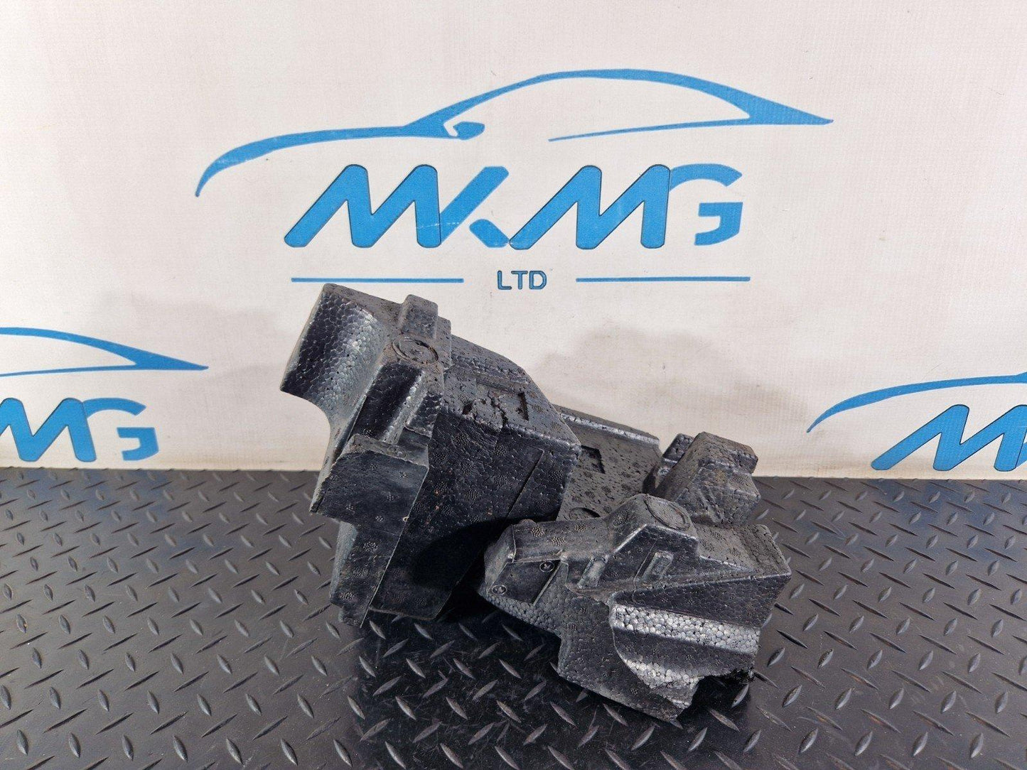 11-19 MERCEDES BENZ ML W166 RADIATOR AIR DUCT FOAM RIGHT A1665050530
