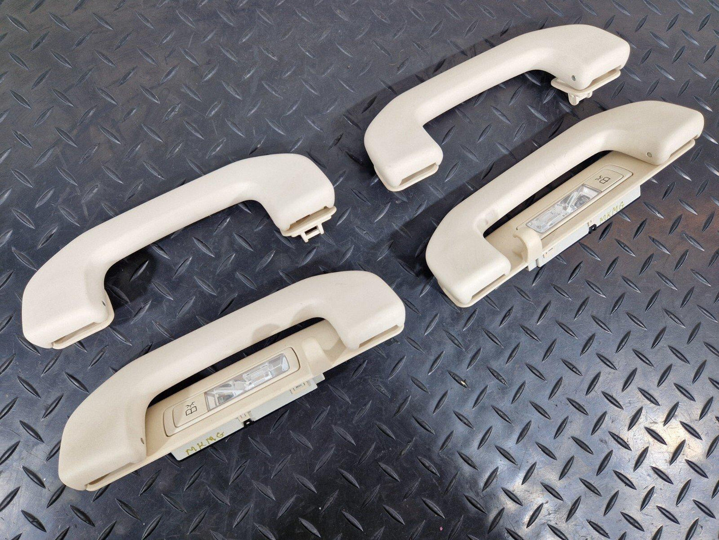 14-21 MERCEDES-BENZ C250 W205 FULL SET OF INTERIOR ROOF GRAB HANDLES A0998150039