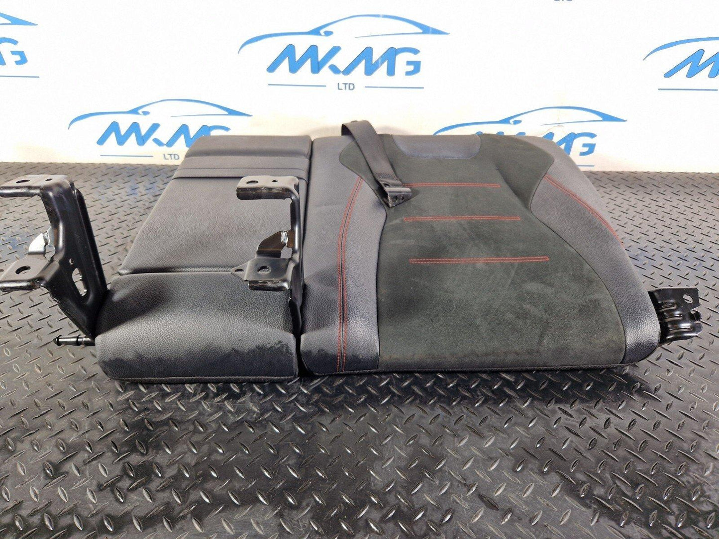 19-ON MERCEDES B CLASS W247 REAR LEFT SIDE DOUBLE SEAT HALF LEATHER BACKREST