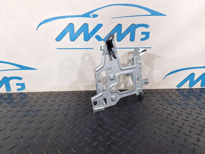 14-21 MERCEDES BENZ C300h W205 FUSE BOX RELAY HOLDER BRACKET A2055451740