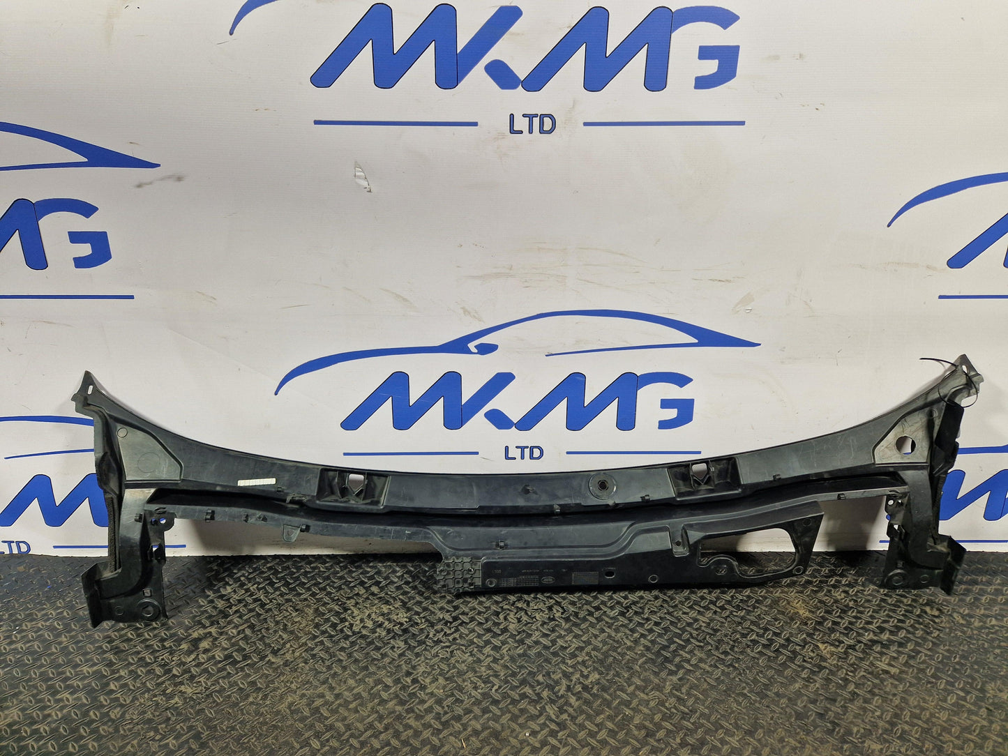 2019-ON LAND ROVER DISCOVERY L550 LCI WINDSCREEN SCUTTLE PANEL LK72-4105-A