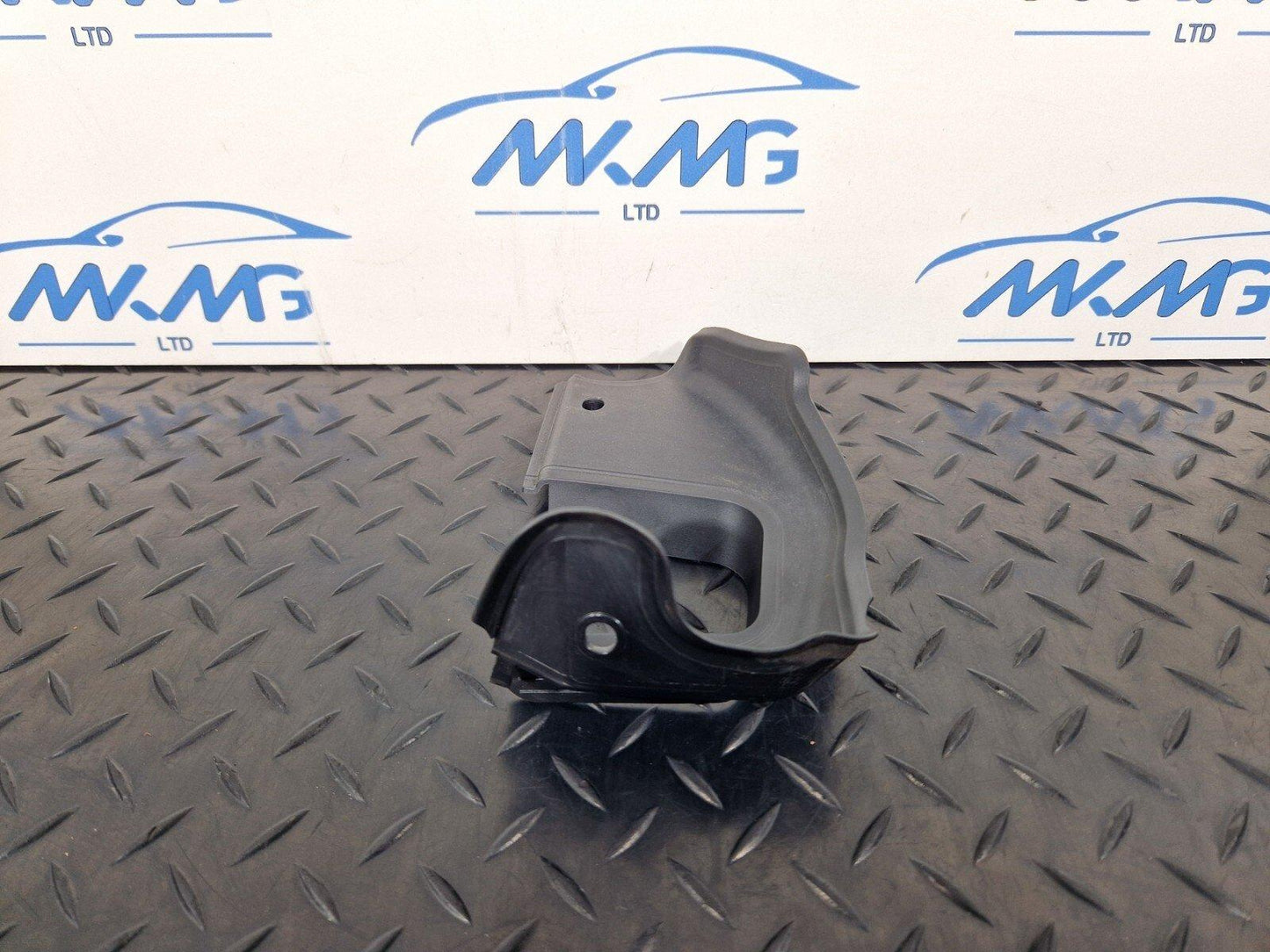 16-23 AUDI A5 F5 SPORTBACK LEFT LIFTGATE BACK DOOR HINGE CORNER COVER 8W8827279