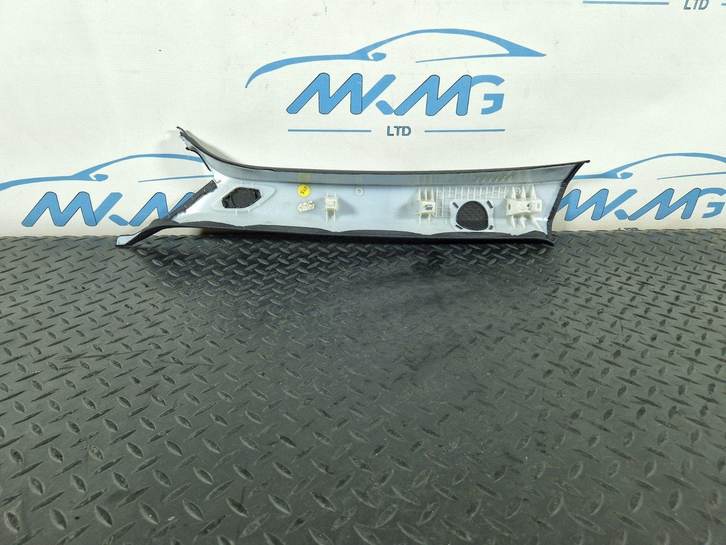17-24 AUDI S5 F5 COUPE GENUINE N/S/F FRONT RIGHT UPPER A-PILLAR TRIM 8W6867234