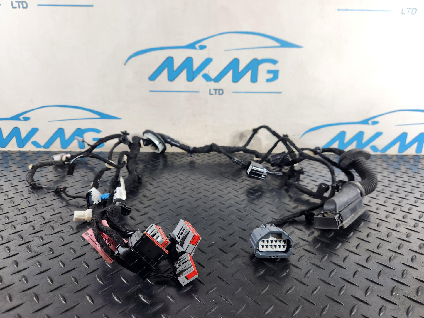 Land Rover Range Rover Evoque L551 Front Left Door Wiring Loom R8D214630DNA