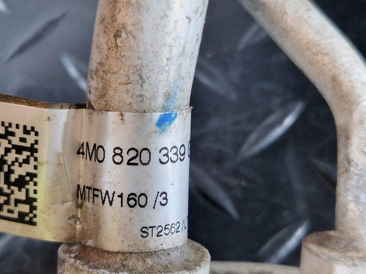 16-20 AUDI Q7 4M 3.0 DIESEL GENUINE AIR CONDITIONING HOSE 4M0820339G
