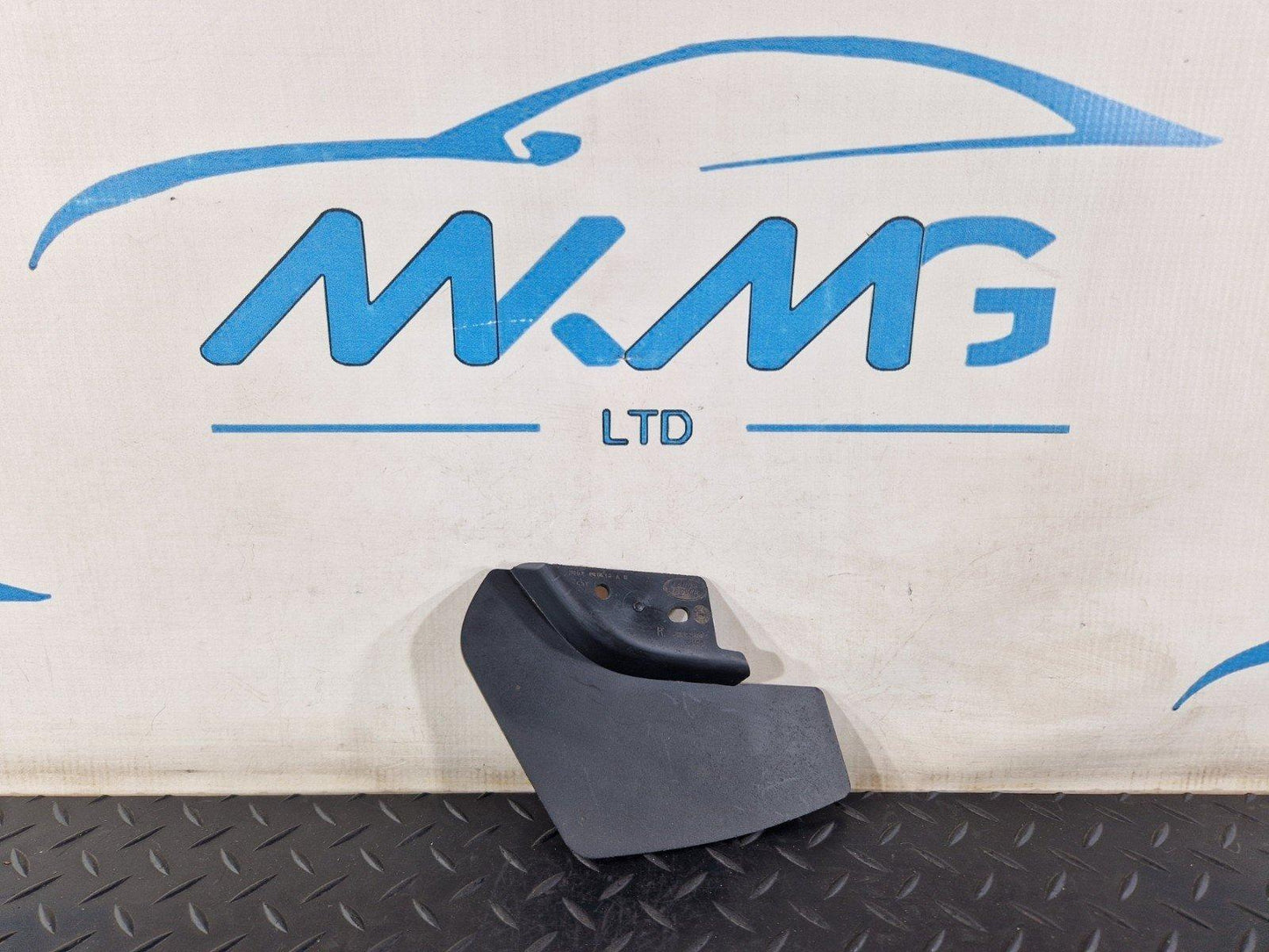 19-ON RANGE ROVER EVOQUE L551 MUD FLAP GUARD RIGHT SIDE K8D2280E12