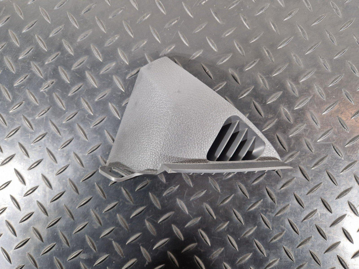 2018-ON MERCEDES BENZ SPRINTER W907 2.2 AIR VENT FRONT RIGHT TRIM A9106803901