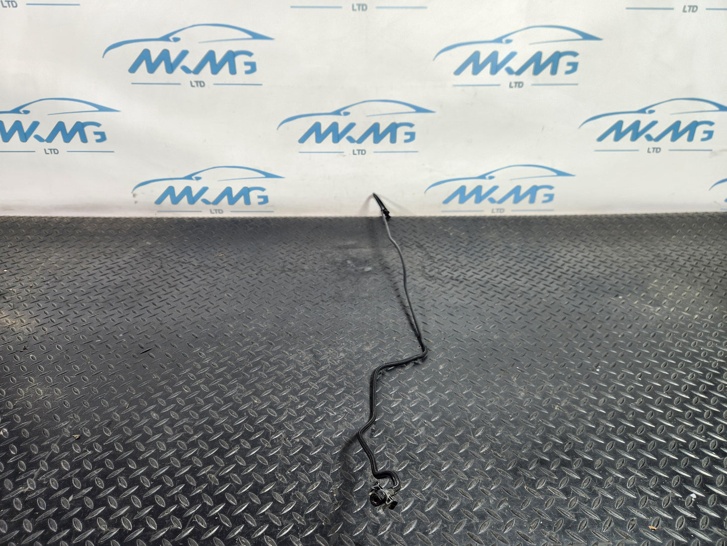 2012 - 2018 Land Rover Range Rover Evoque L538 Coolant Hose Pipe GJ32-8C012-AA