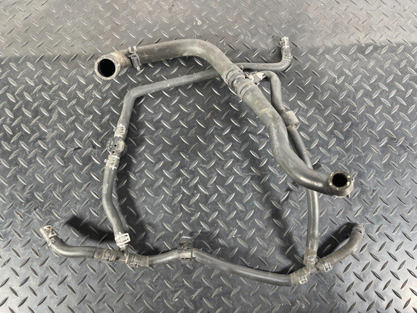 17-20 VW GOLF MK7.5 COOLANT HOSE WITH QUICK RELEASE COUPLING 5QE121049AR