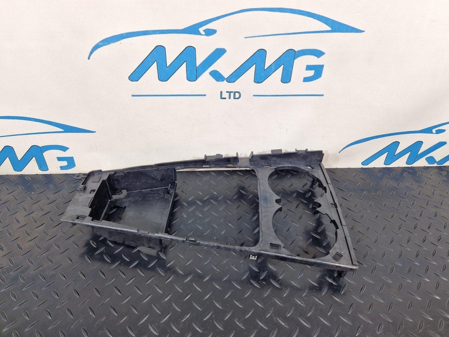 16-19 AUDI A4 B9 S-LINE OEM CENTRE CONSOLE TRIM 8W2864261