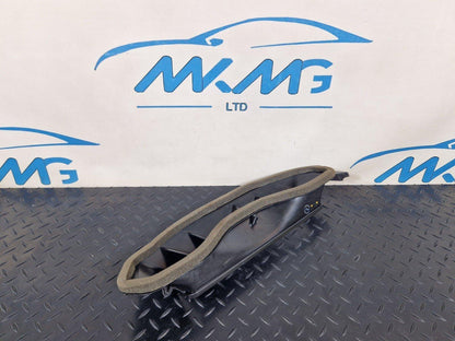 16-19 AUDI A4 B9 GENUINE DASHBOARD AIR VENT TRIM 8W2858431