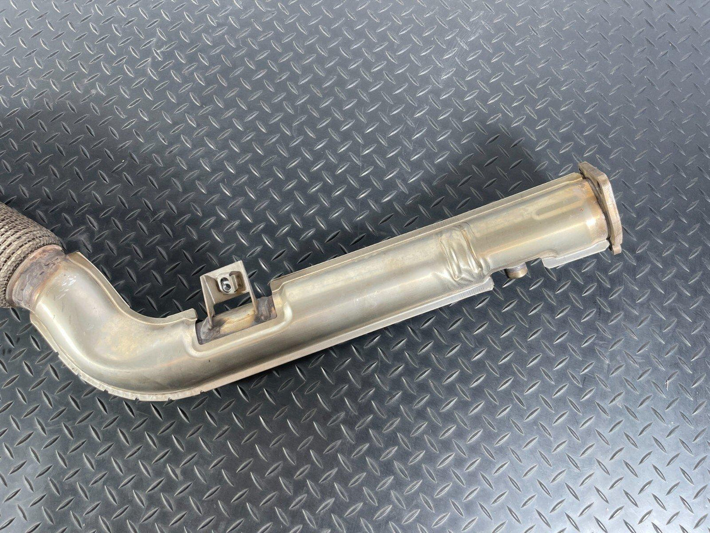 16-19 AUDI A4 B9 2.0TDI GENUINE EXHAUST FLEXI DOWN PIPE 8W0253300AN