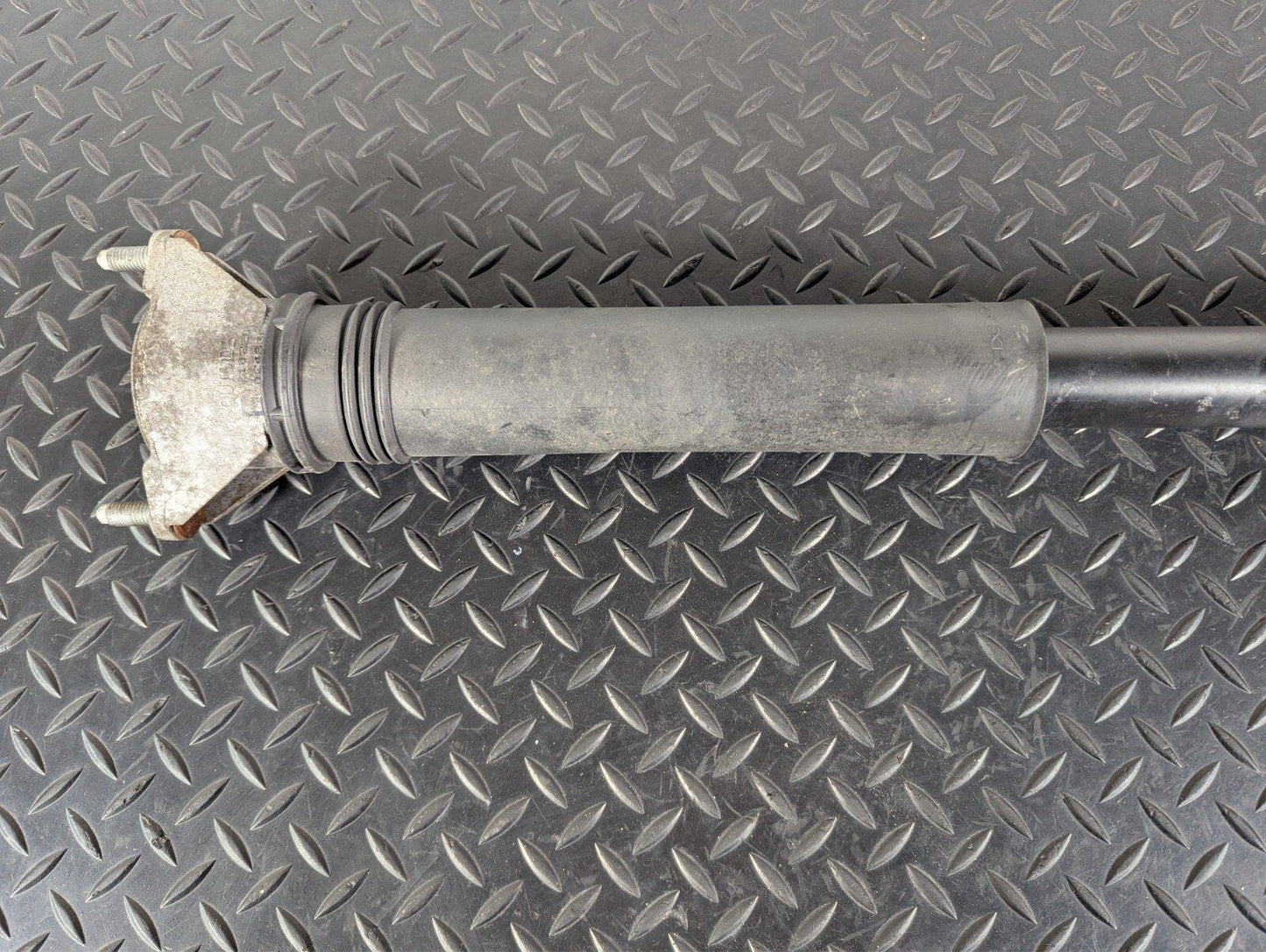 18-ON MERCEDES A CLASS W177 REAR SHOCK ABSORBER FITS LEFT & RIGHT A1773206903